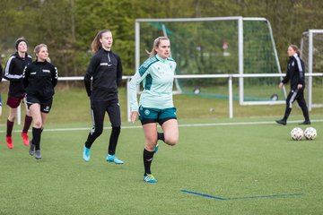Bild 66 - Co-Trainerin der Frauen Nationalmannschaft Britta Carlson in Wahlstedt
